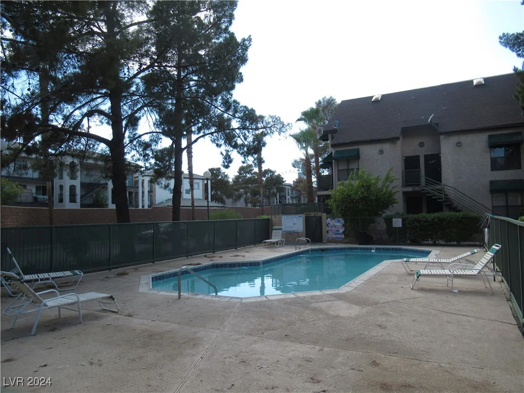 520 Elm, Las Vegas, NV 89169