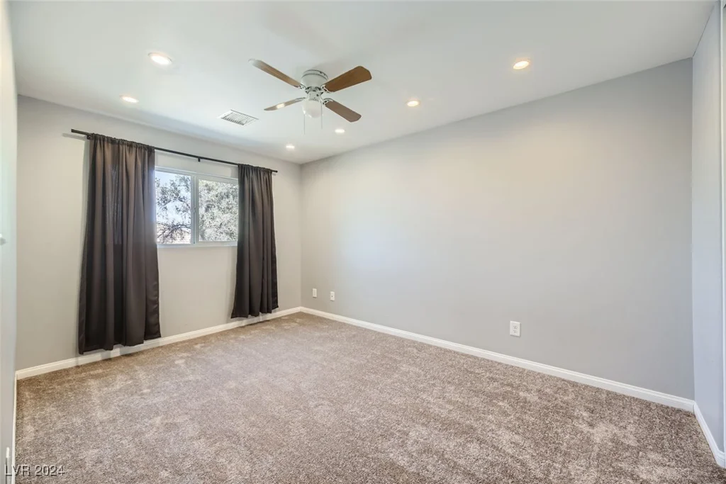 5185 Gray, Las Vegas, NV 89119