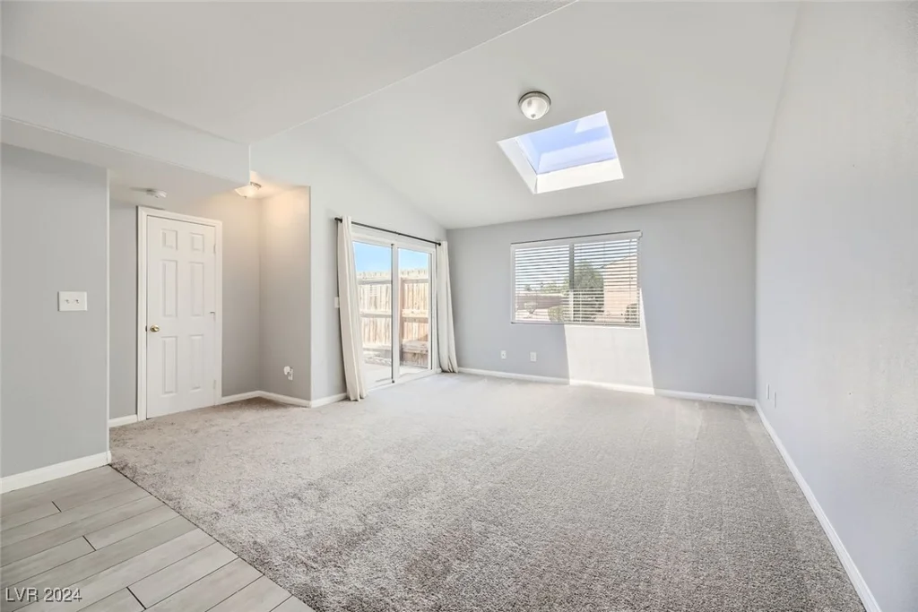 5185 Gray, Las Vegas, NV 89119