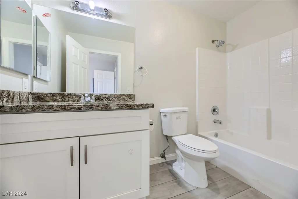 5185 Gray, Las Vegas, NV 89119