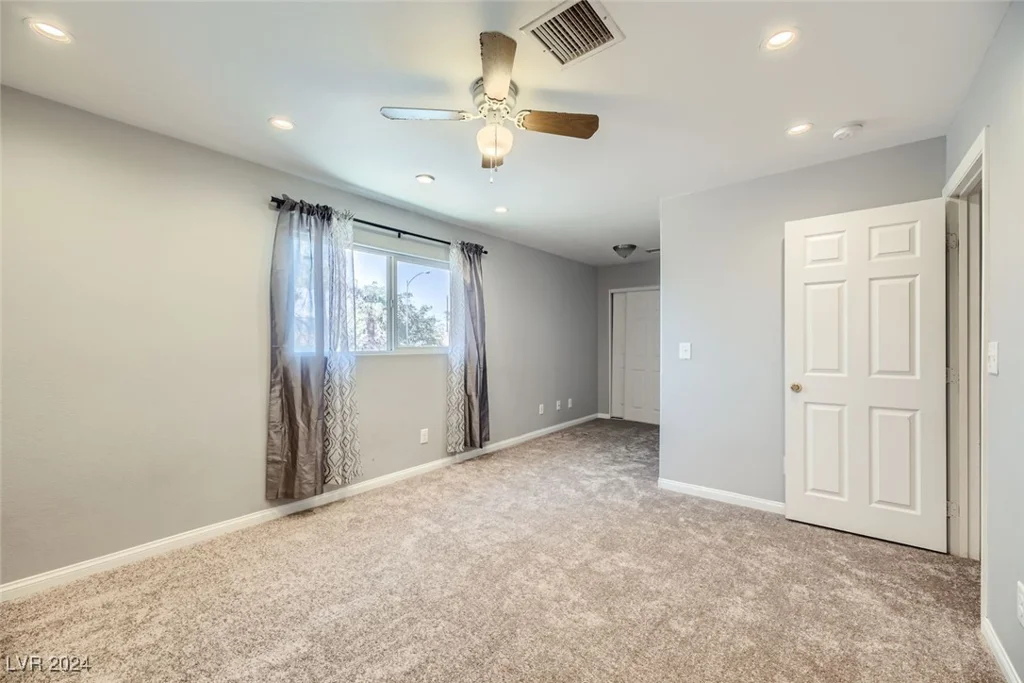 5185 Gray, Las Vegas, NV 89119