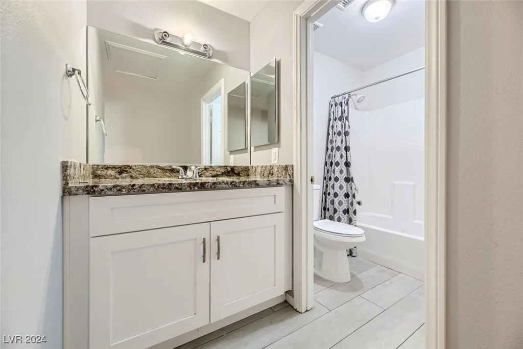 5185 Gray, Las Vegas, NV 89119