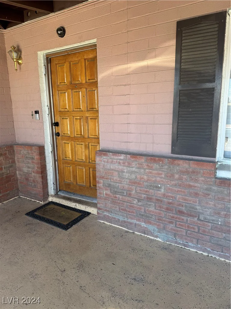 2025 Bracken, Las Vegas, NV 89104