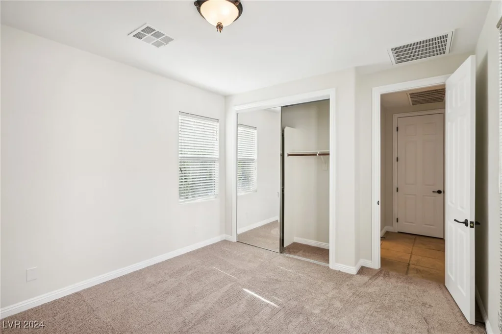 11783 Weybrook Park, Las Vegas, NV 89141