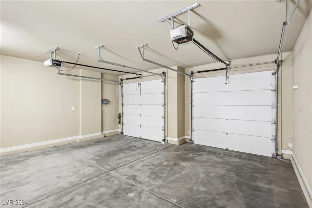 11783 Weybrook Park, Las Vegas, NV 89141