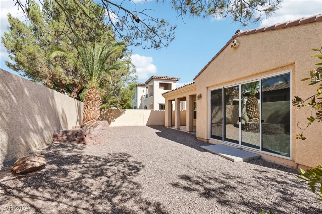 11783 Weybrook Park, Las Vegas, NV 89141