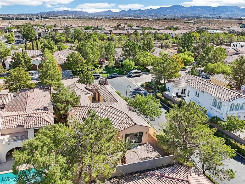 11783 Weybrook Park, Las Vegas, NV 89141