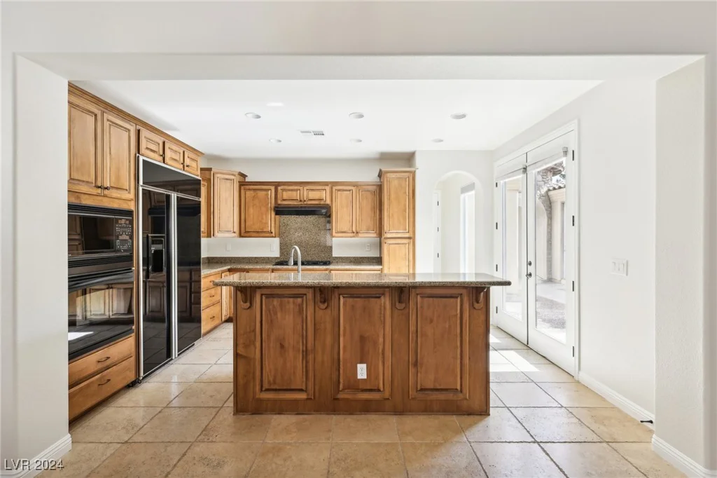11783 Weybrook Park, Las Vegas, NV 89141