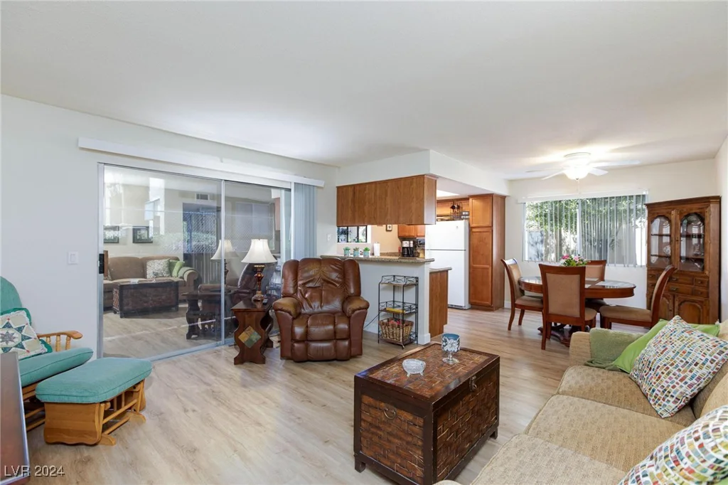 7200 Pirates Cove, Las Vegas, NV 89145