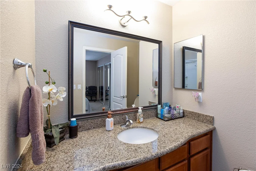 7200 Pirates Cove, Las Vegas, NV 89145