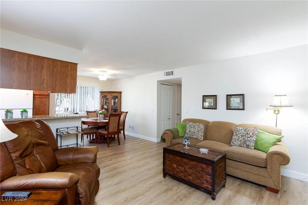 7200 Pirates Cove, Las Vegas, NV 89145