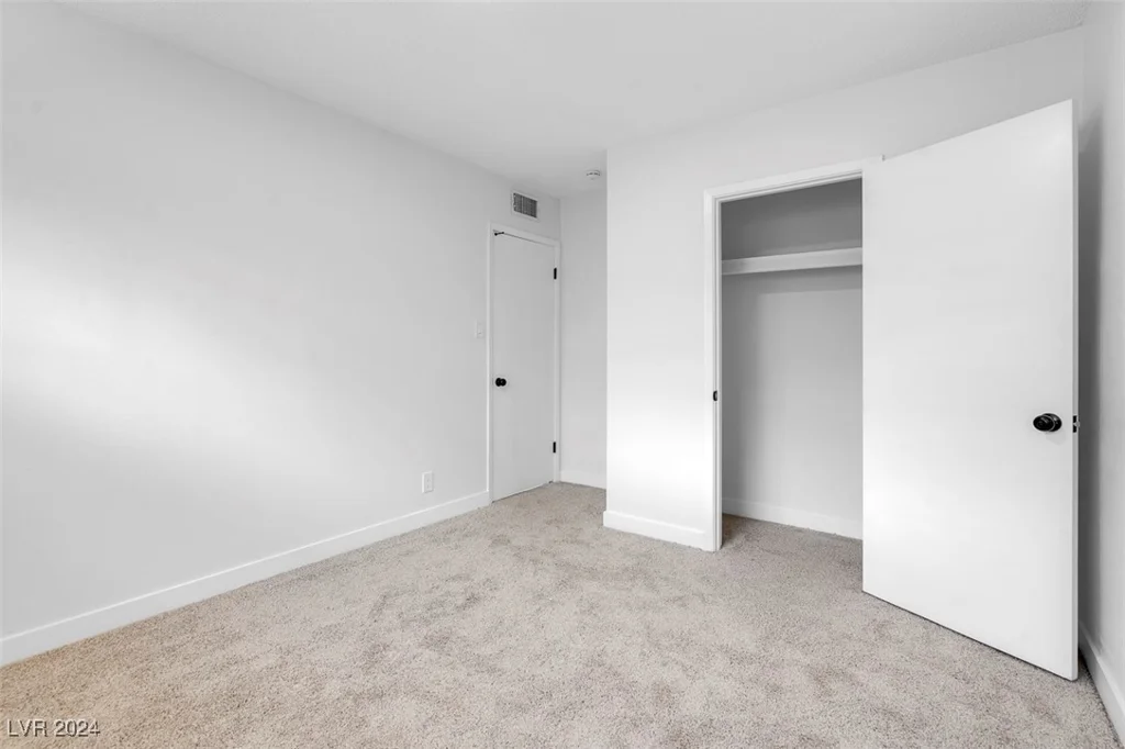 4313 El Conlon, Las Vegas, NV 89102