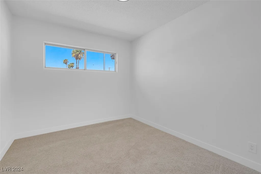 4313 El Conlon, Las Vegas, NV 89102