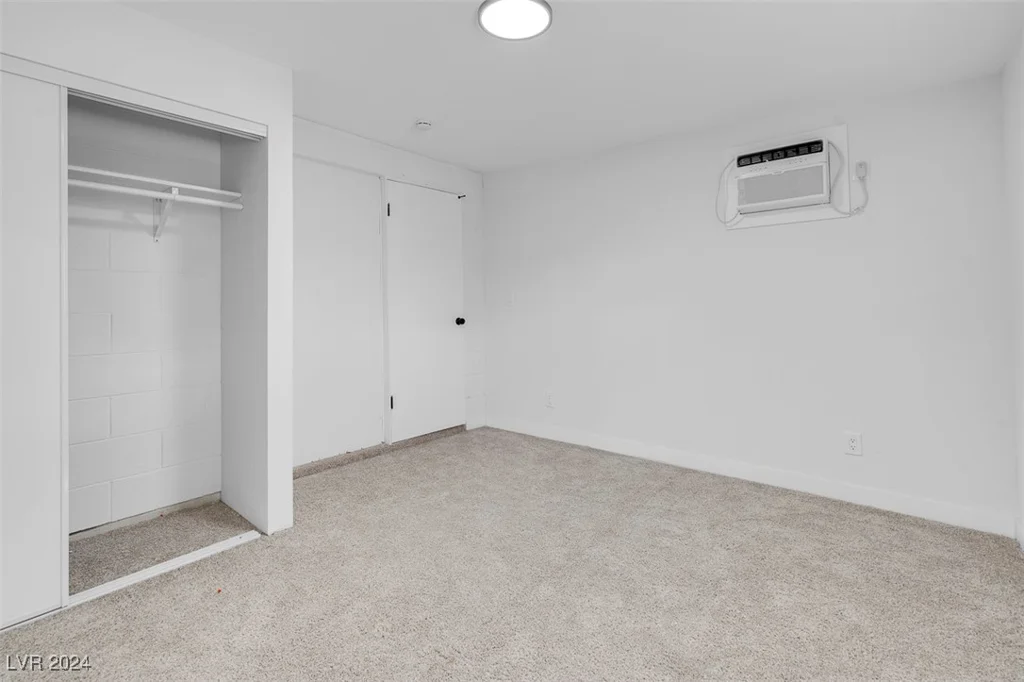 4313 El Conlon, Las Vegas, NV 89102