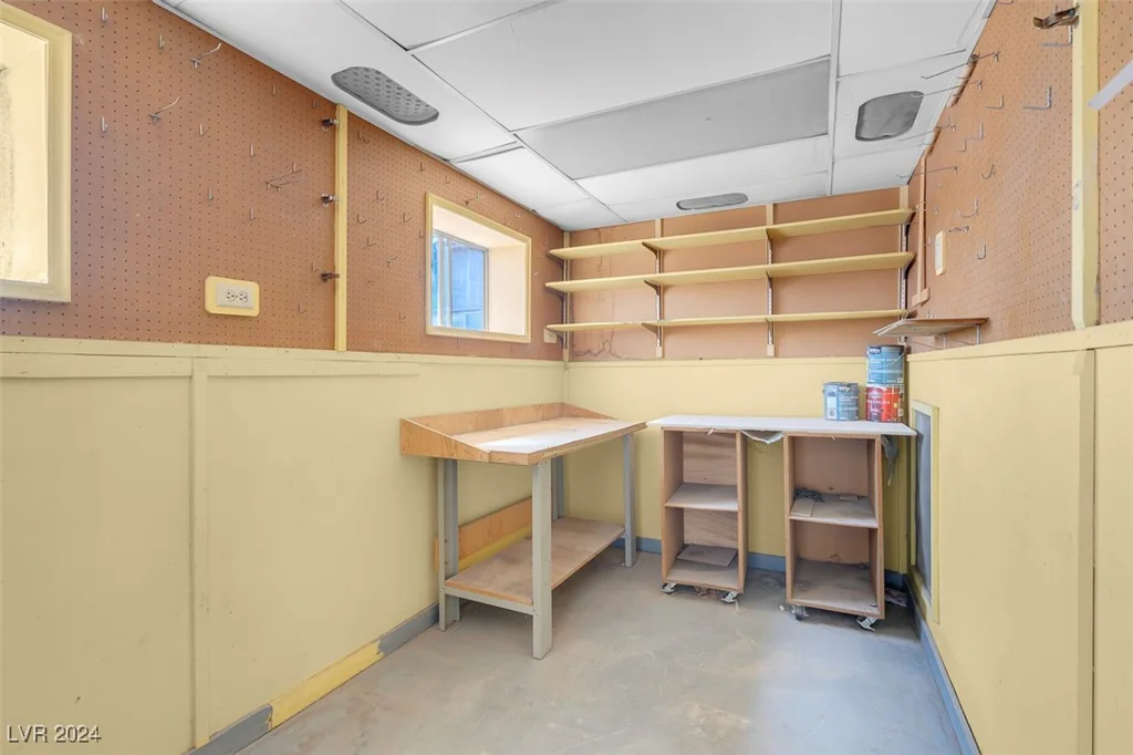 4313 El Conlon, Las Vegas, NV 89102