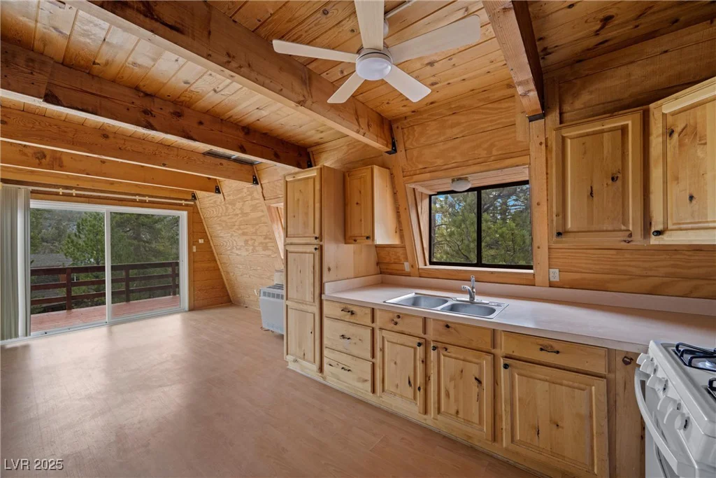 2196 Via Dulcedo, Mount Charleston, NV 89124
