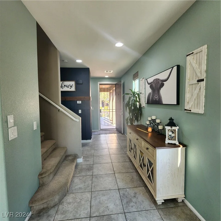 9271 Keystone Ridge, Las Vegas, NV 89148
