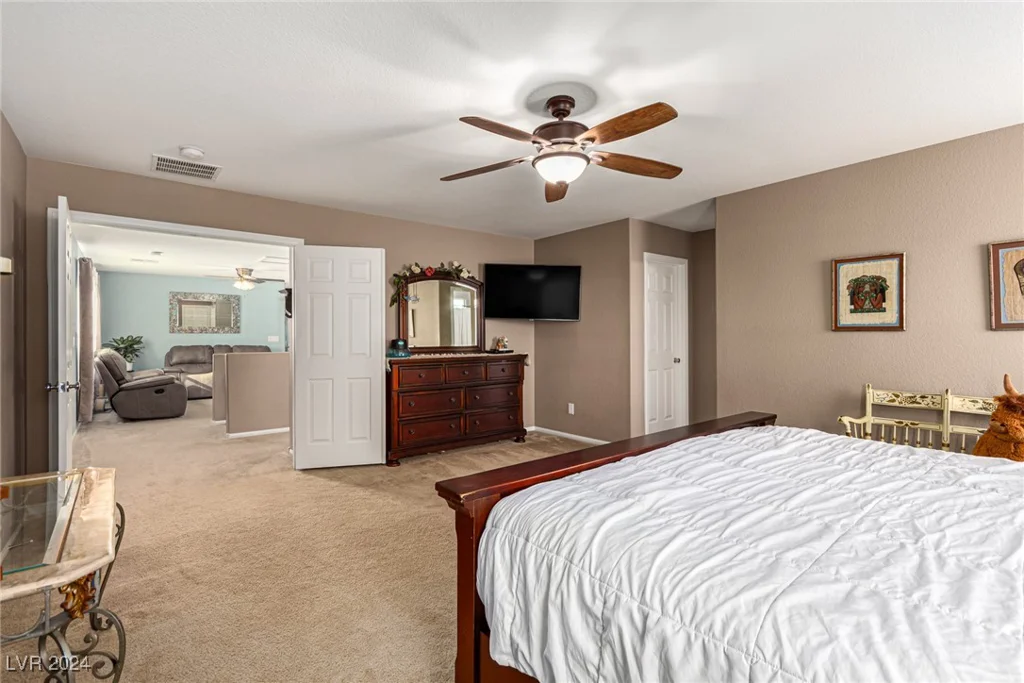 9271 Keystone Ridge, Las Vegas, NV 89148