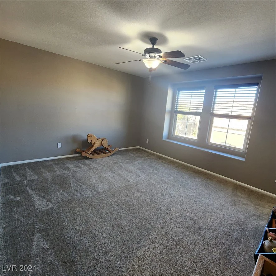 9271 Keystone Ridge, Las Vegas, NV 89148