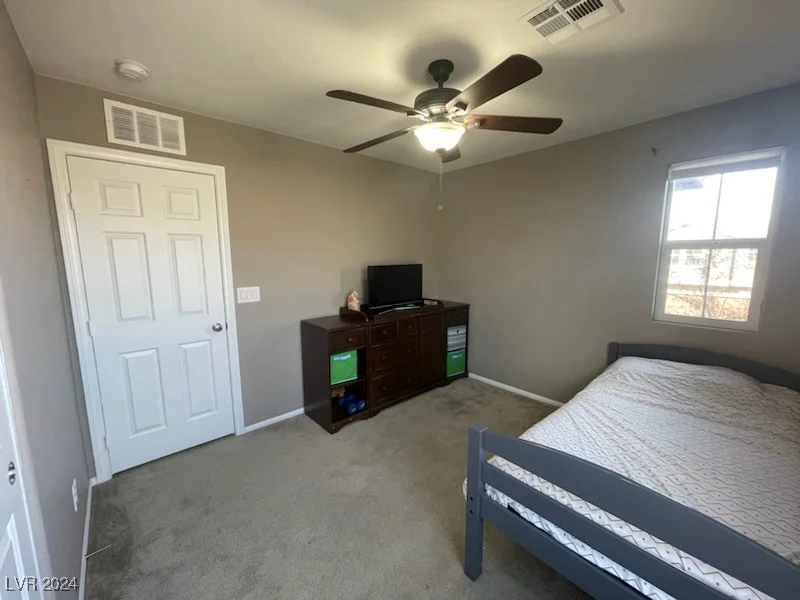 9271 Keystone Ridge, Las Vegas, NV 89148