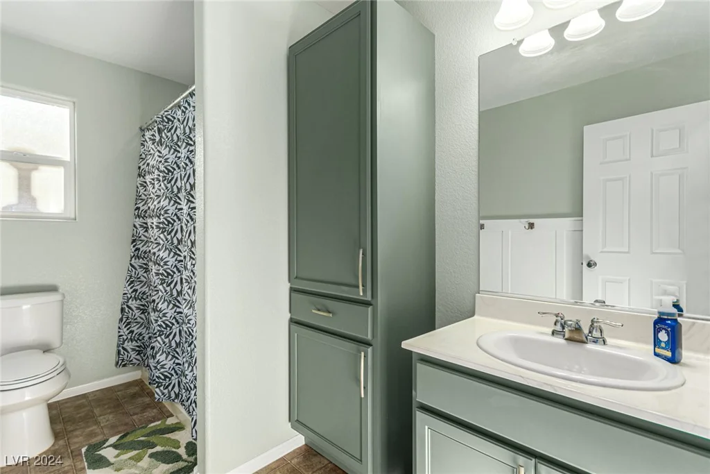 9271 Keystone Ridge, Las Vegas, NV 89148