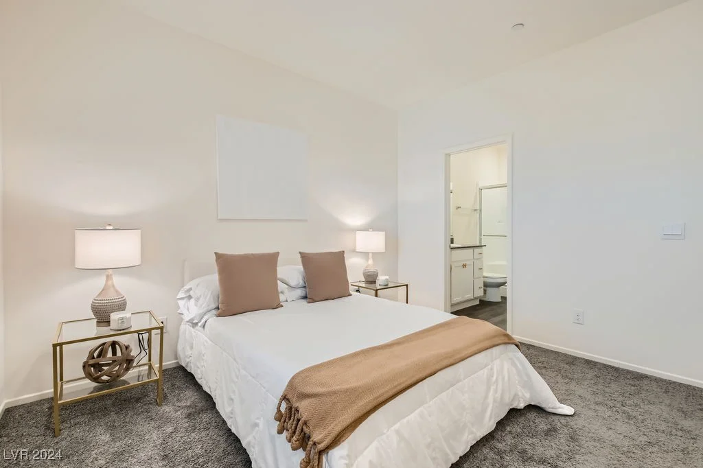 370 Canary Song, Henderson, NV 89011