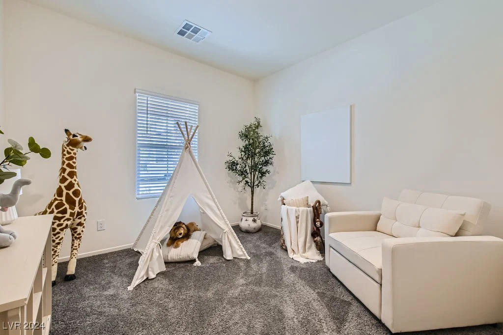370 Canary Song, Henderson, NV 89011