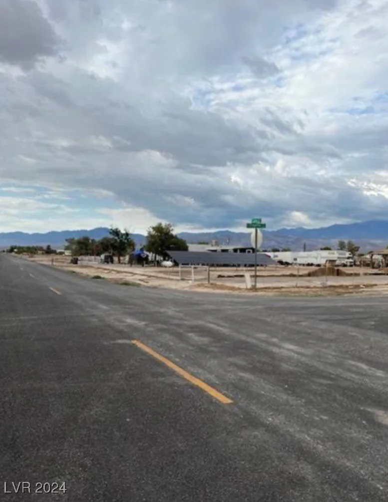 4431 Cheyenne, Pahrump, NV 89061