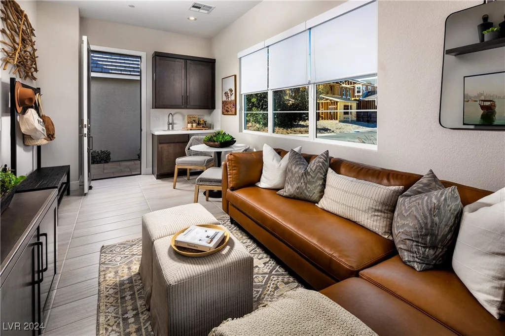 9003 Shifting Skye, Las Vegas, NV 89166
