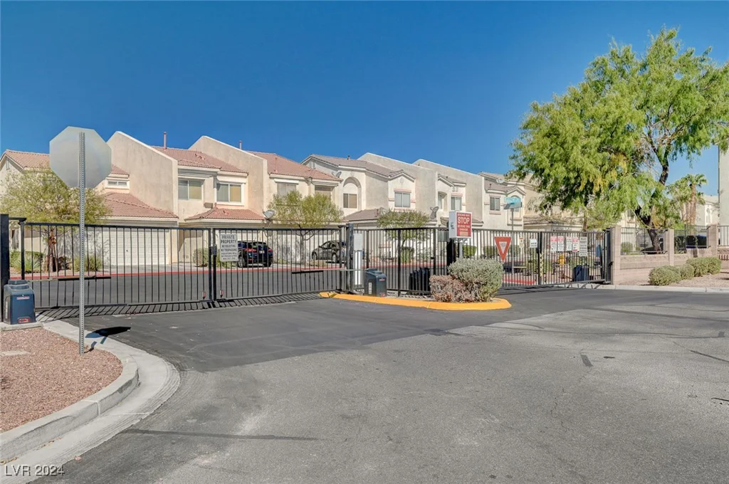 3277 Dragon Fly, North Las Vegas, NV 89032