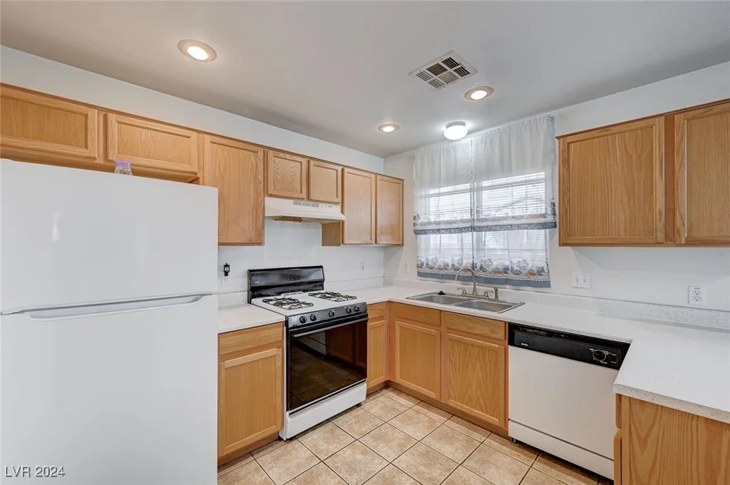 3277 Dragon Fly, North Las Vegas, NV 89032