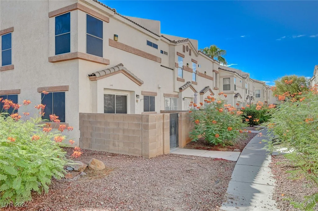 3277 Dragon Fly, North Las Vegas, NV 89032