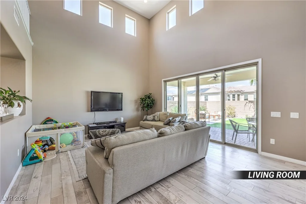 9538 Wild Valley, Las Vegas, NV 89148
