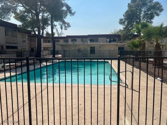 5378 Swenson, Las Vegas, NV 89119