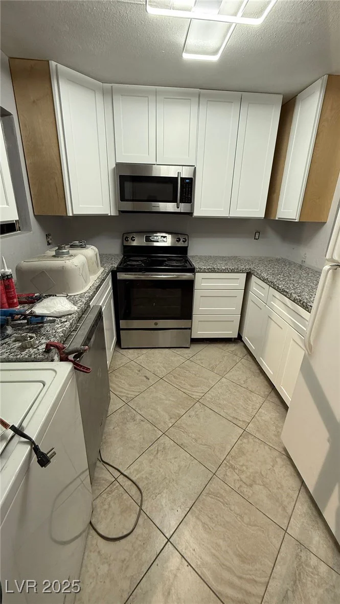 5378 Swenson, Las Vegas, NV 89119