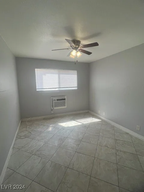 5346 Swenson, Las Vegas, NV 89119