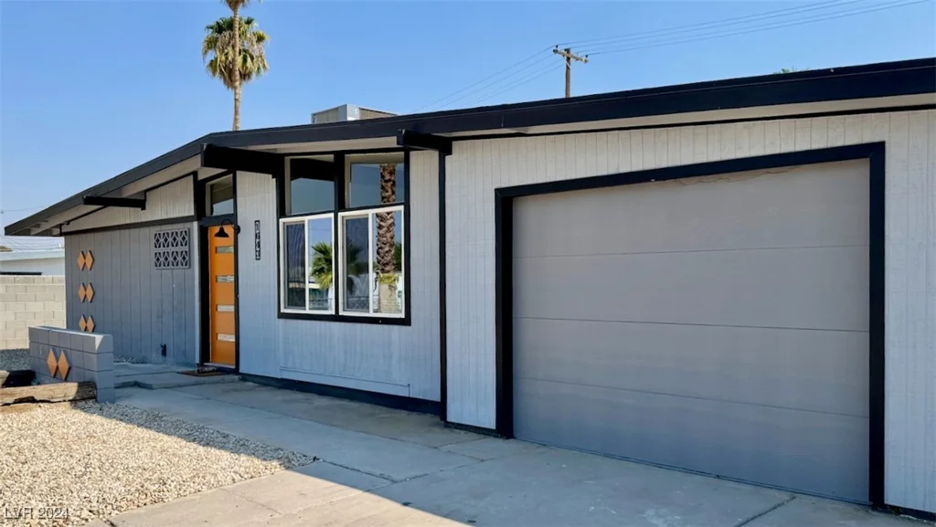 1643 Coronado, Las Vegas, NV 89169