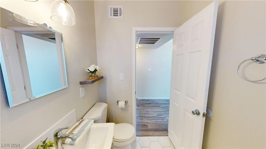 1643 Coronado, Las Vegas, NV 89169