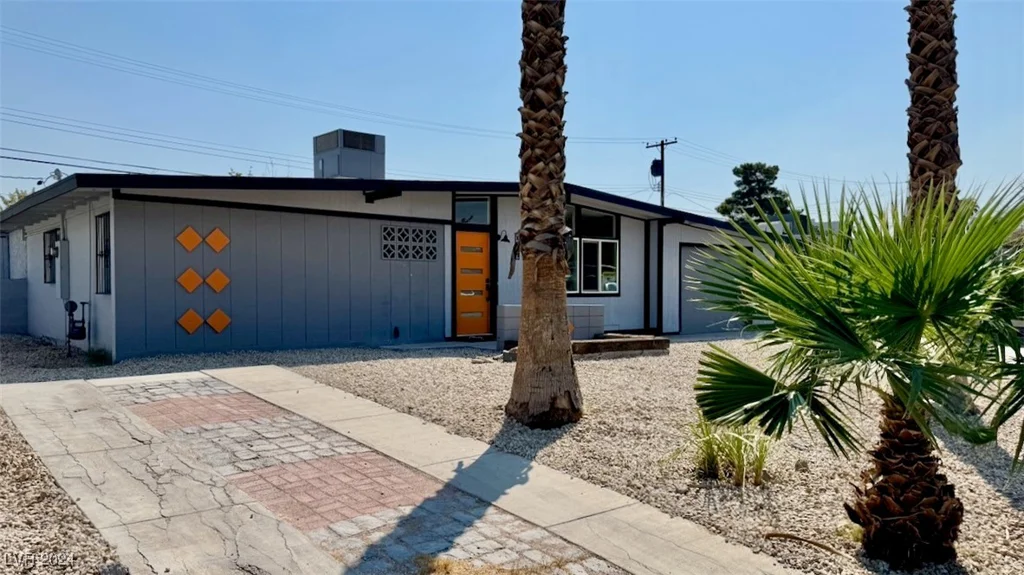 1643 Coronado, Las Vegas, NV 89169