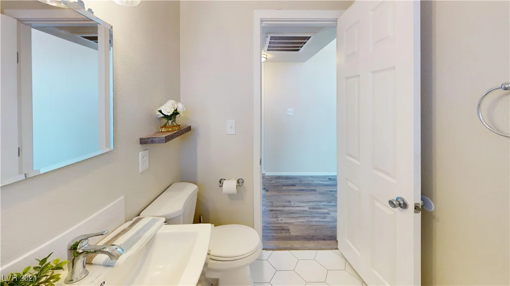 1643 Coronado, Las Vegas, NV 89169