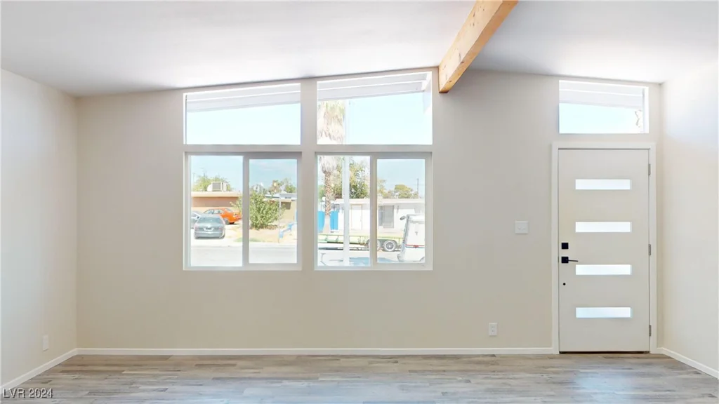 1643 Coronado, Las Vegas, NV 89169