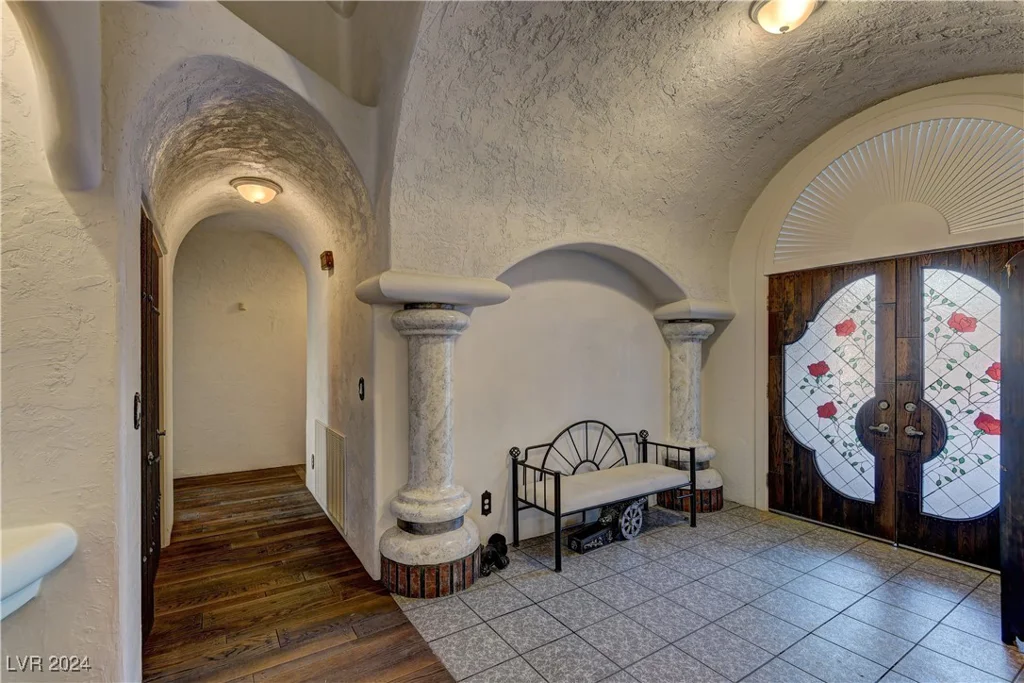 928 Rhyolite, Henderson, NV 89011