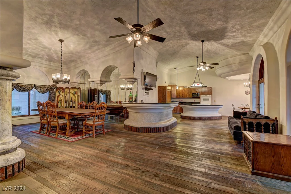 928 Rhyolite, Henderson, NV 89011