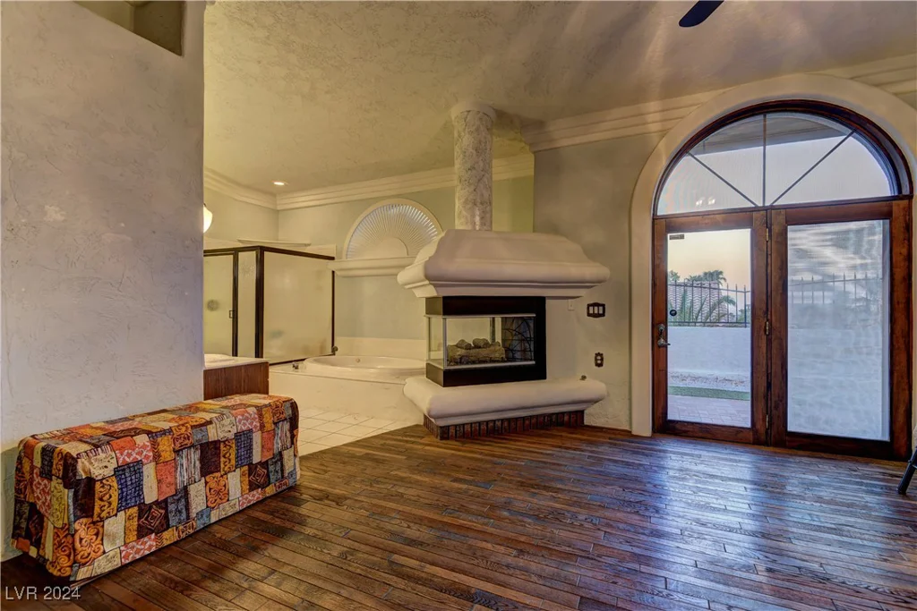 928 Rhyolite, Henderson, NV 89011