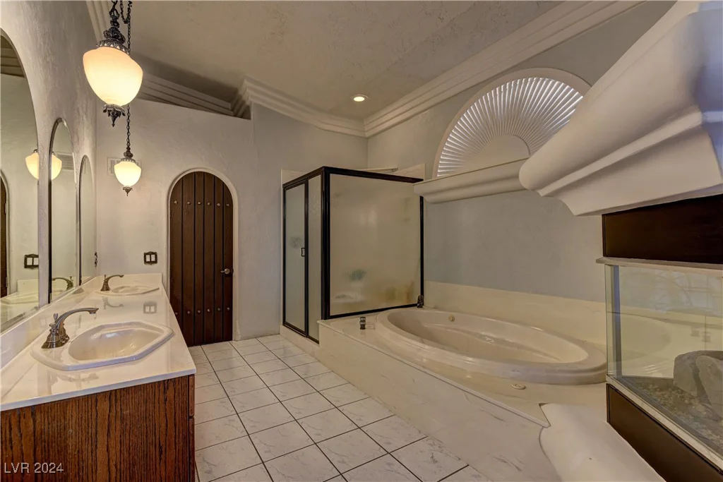 928 Rhyolite, Henderson, NV 89011