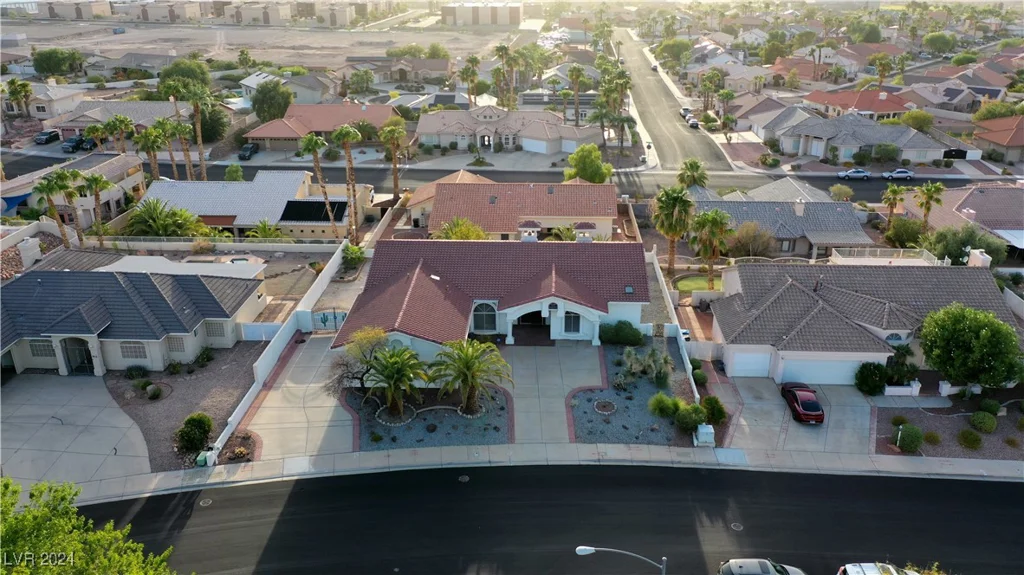 928 Rhyolite, Henderson, NV 89011