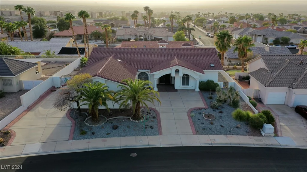928 Rhyolite, Henderson, NV 89011