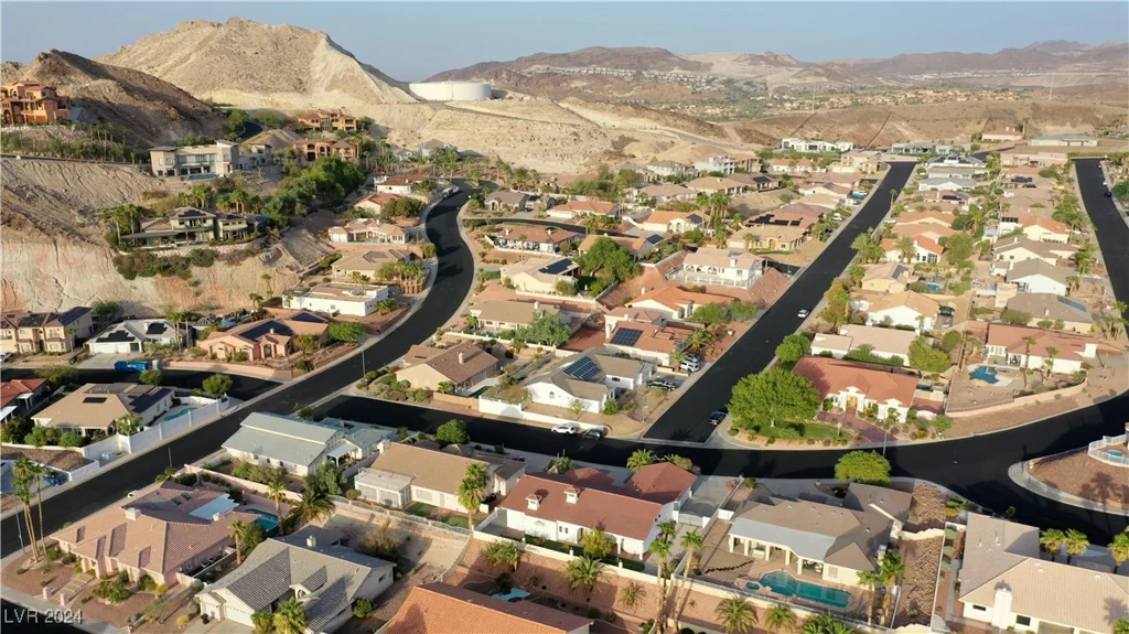 928 Rhyolite, Henderson, NV 89011