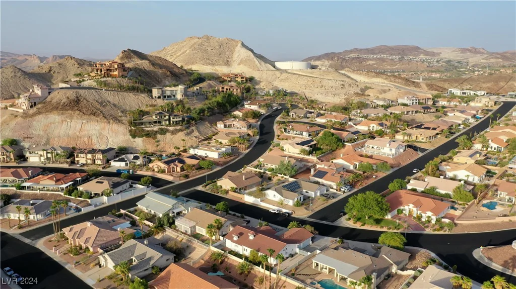928 Rhyolite, Henderson, NV 89011