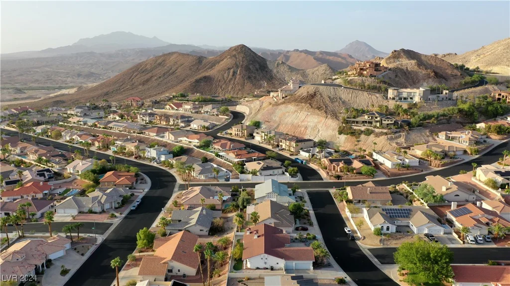 928 Rhyolite, Henderson, NV 89011